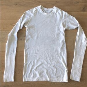 Lululemon Swiftly Tech Long Sleeve , size 4
